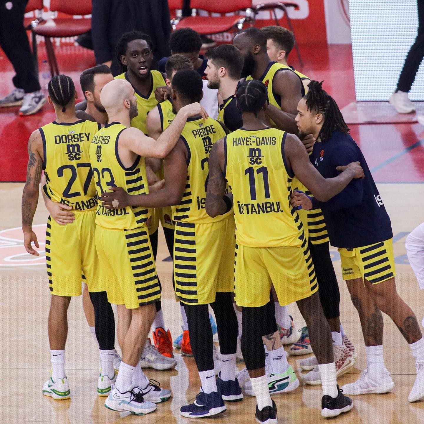 篮球火箭球员连续三场助攻上双（火箭球员连续三场助攻达双位数）