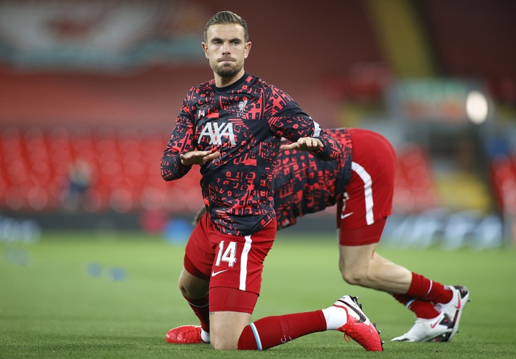 欧冠进球榜更新：莱万连续破门,（欧冠射手榜最新：莱万连场建功）