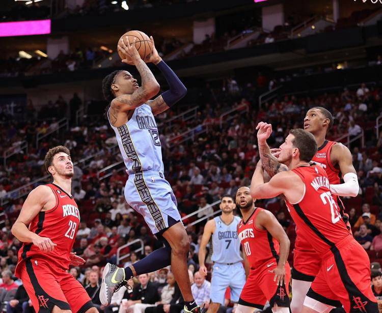 快船伤病报告：伦纳德可以出战今天的比赛，博格丹大概率出战（快船伤情更新：伦纳德确认出战，博格丹大概率出场）