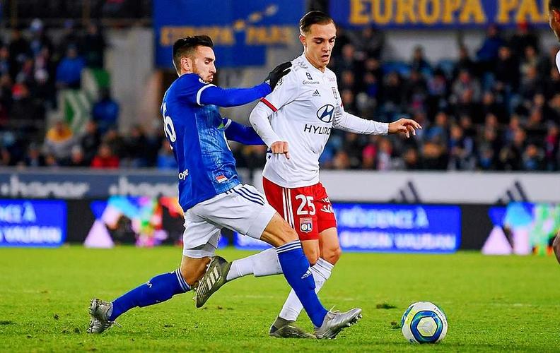 122-110！杨瀚森2分1篮板1助攻1封盖，开拓者客胜骑士结束3连败（开拓者122-110客场击败骑士止三连败，杨瀚森贡献2分1板1助1帽）