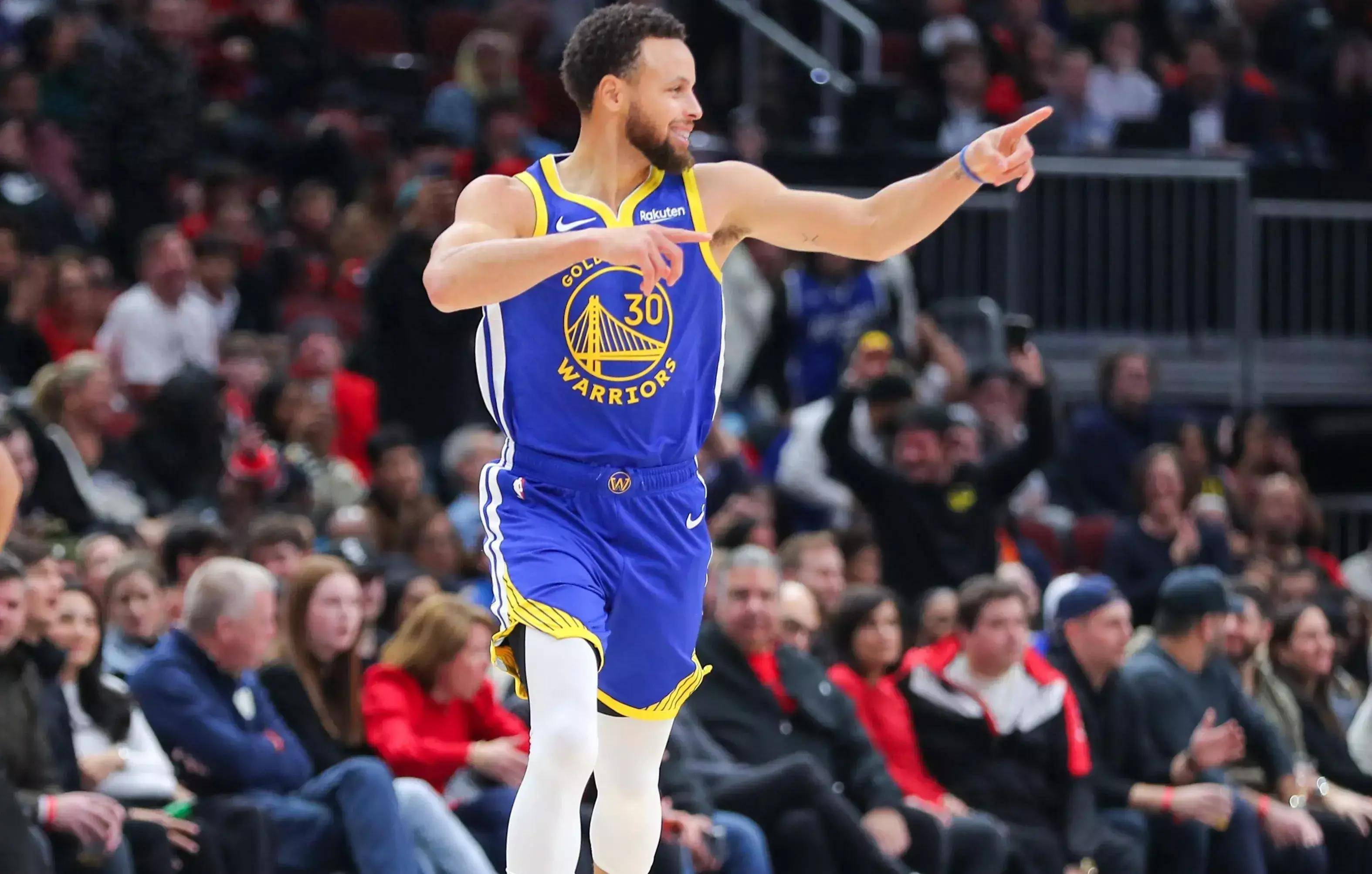 国足U17vs巴林首发：邝兆镭、帅惟浩、万项均出战（U17国足对阵巴林首发公布：邝兆镭、帅惟浩、万项先发登场）