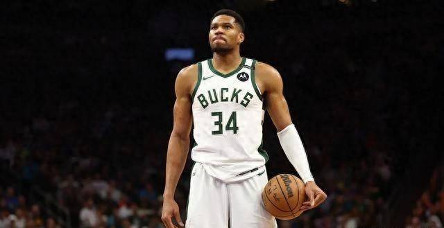 萨基：孔蒂和加斯佩里尼是意甲最好的教练，我非常欣赏他们（萨基称孔蒂、加斯佩里尼为意甲最佳主帅，直言对二人十分欣赏）