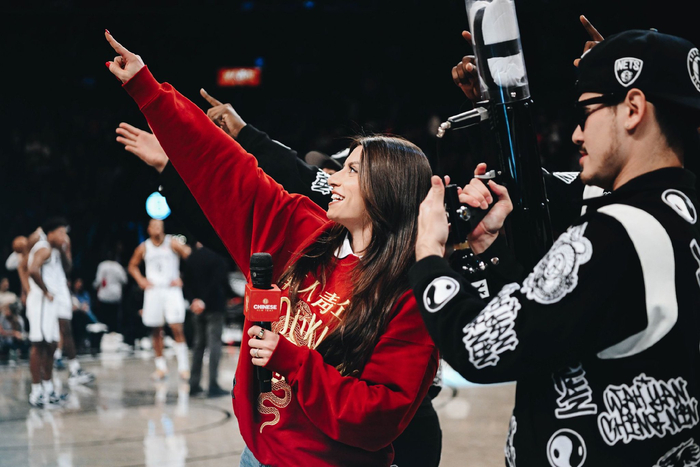 哈兰德：刚进国家队我不擅长应对压力，现在我是这方面的专家（哈兰德：初入国家队不擅承压，如今已是应对压力的专家）