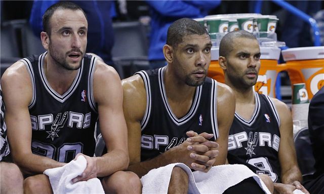 圣诞大战胜场数排名：湖人25次领跑，詹姆斯个人11次（圣诞大战胜场榜：湖人25胜居首，詹姆斯个人11胜）