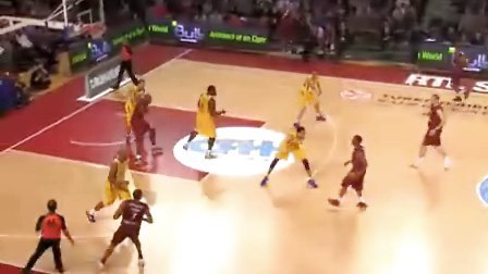 半场战报：海牛1-0三镇，兰克尔-泽补射得分（半场速报：海牛暂1-0领先三镇，兰克尔-泽补射建功）