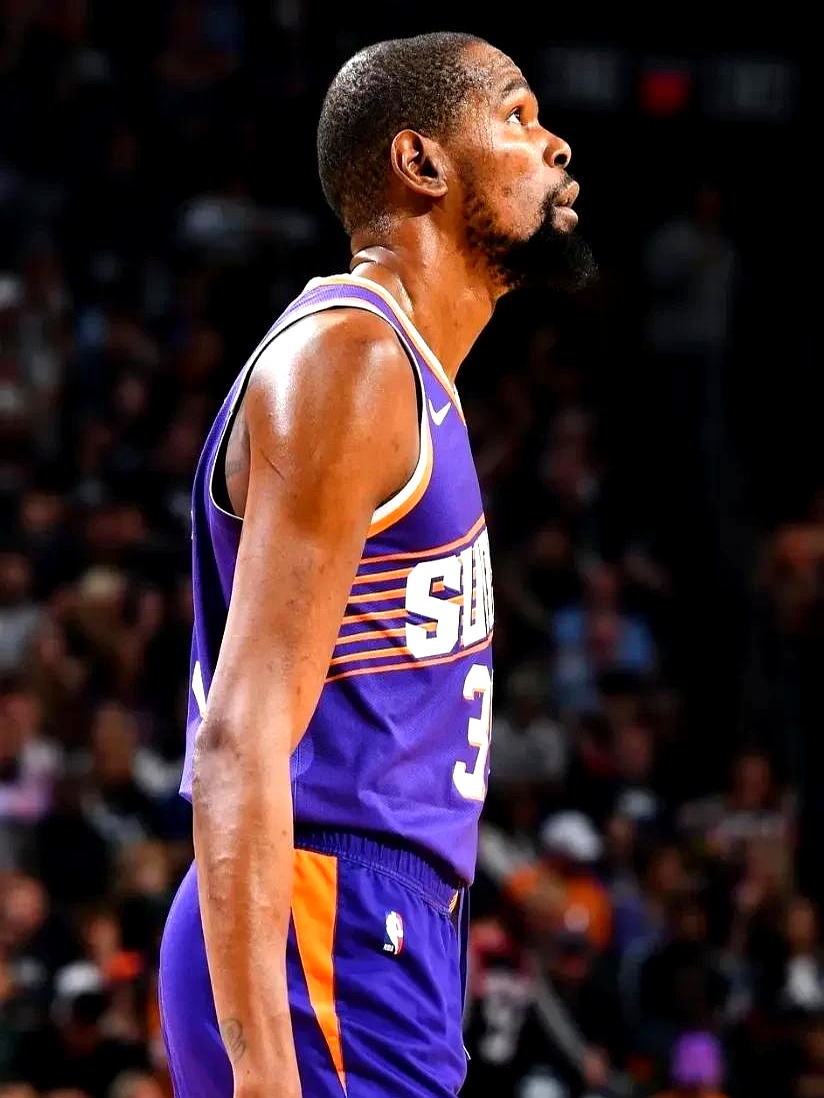 阿莱格里：没给弟媳打电话；缺中锋？现在意甲头号射手是恰20（阿莱格里：没给弟媳打电话；中锋不缺，如今意甲射手王是恰20）