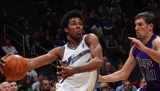 布斯克茨和阿尔巴将在赛季结束退役，穆勒：我向他们脱帽致敬（布斯克茨、阿尔巴赛季末挂靴，穆勒致意：向二人脱帽致敬）