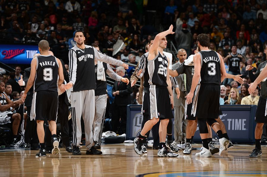 德天空：34岁因西涅有意重返欧洲足坛，甚至愿接受大幅降薪（德天空：34岁因西涅盼回归欧洲赛场，不惜接受大幅降薪）