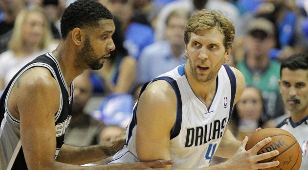 米体：斯帕莱蒂考虑放弃无锋阵，重新启用2名进攻中场+1名中锋（米体：斯帕莱蒂或弃用无锋战术，改用双前腰配单中锋）