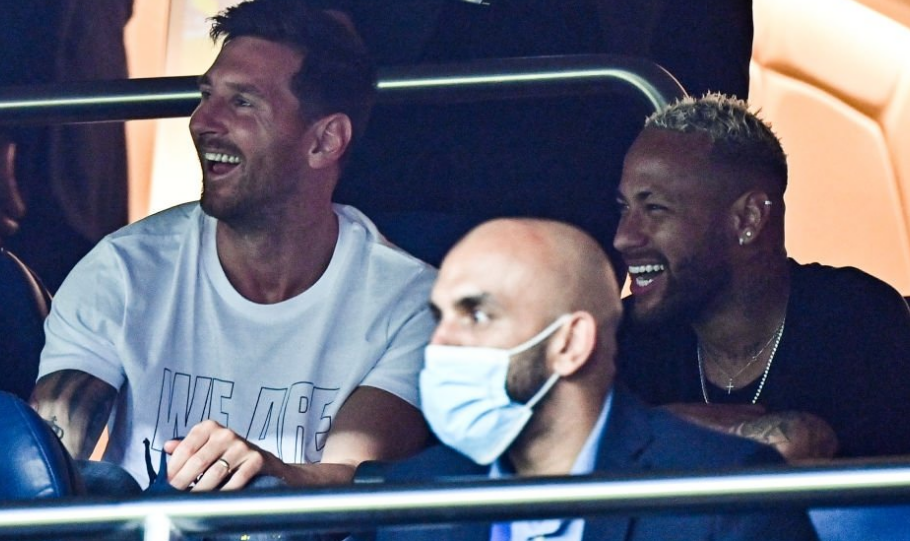 日本11月号码：藤田让瑠奇马7号、町野修斗9号、前田大然11号（日本队11月球衣号码：藤田让瑠奇马7号、町野修斗9号、前田大然11号）